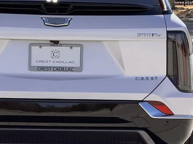 new 2025 Cadillac OPTIQ car, priced at $59,215