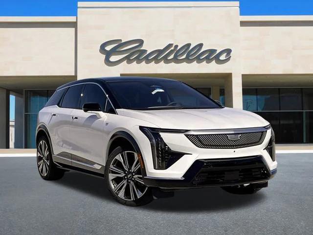 new 2025 Cadillac OPTIQ car, priced at $59,215