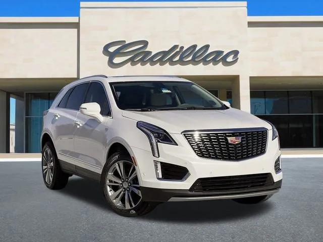new 2025 Cadillac XT5 car, priced at $50,790