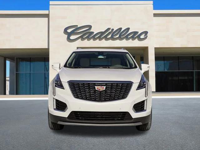 new 2025 Cadillac XT5 car, priced at $50,790