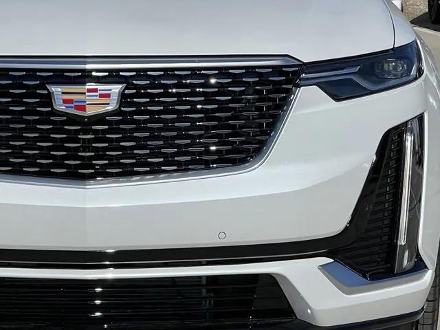 new 2025 Cadillac XT6 car, priced at $60,839