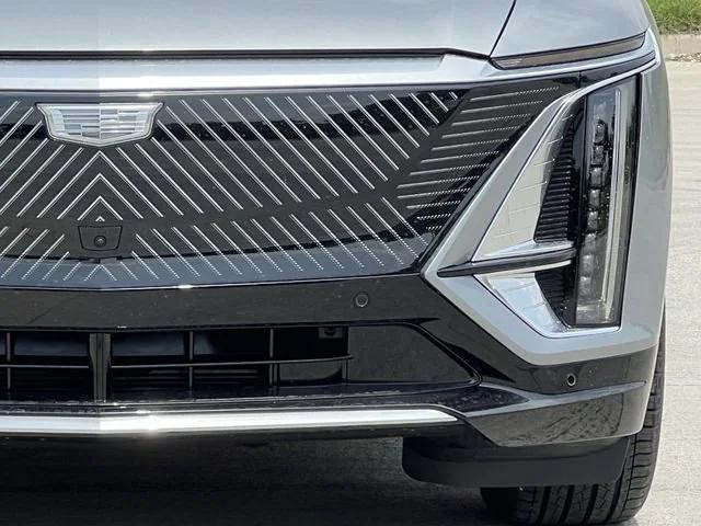 new 2025 Cadillac LYRIQ car, priced at $55,590