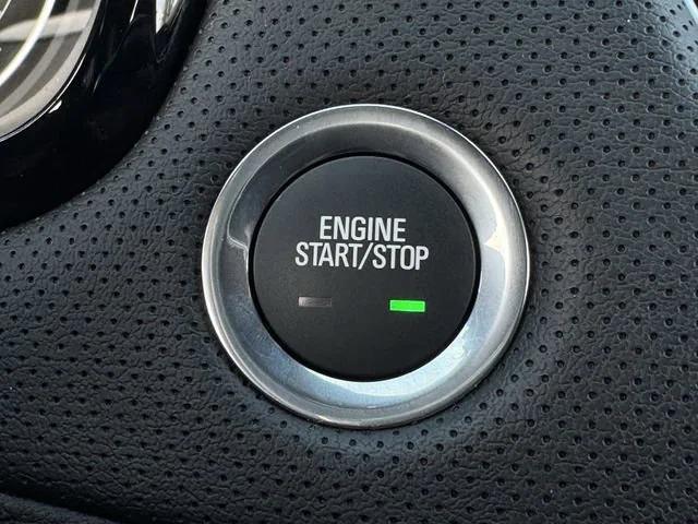 new 2025 Cadillac XT5 car, priced at $45,715