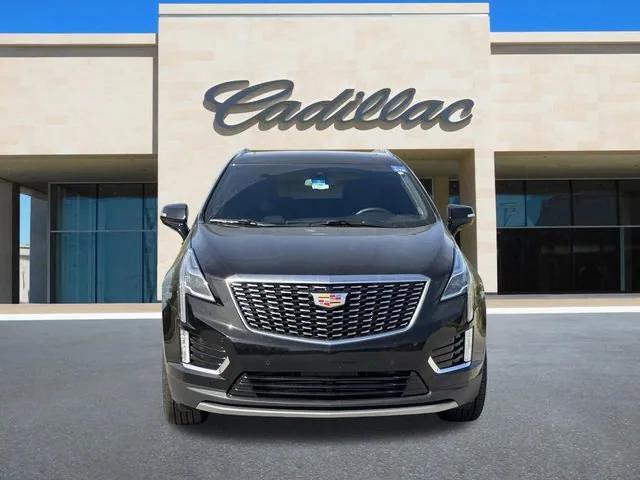 new 2025 Cadillac XT5 car, priced at $45,715