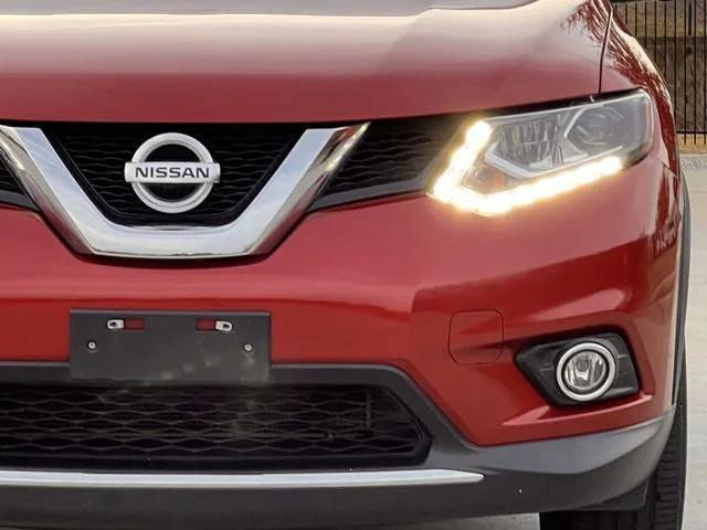 used 2015 Nissan Rogue car, priced at $13,427