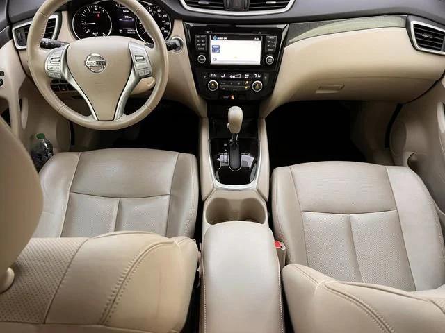 used 2015 Nissan Rogue car, priced at $13,427