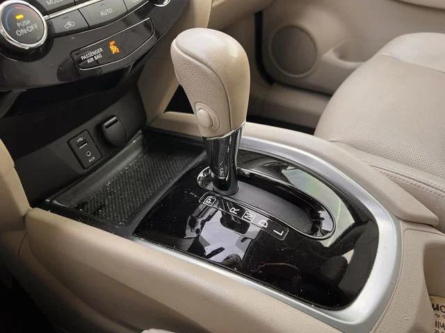 used 2015 Nissan Rogue car, priced at $13,427