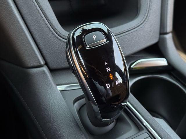 new 2026 Cadillac XT5 car, priced at $59,294