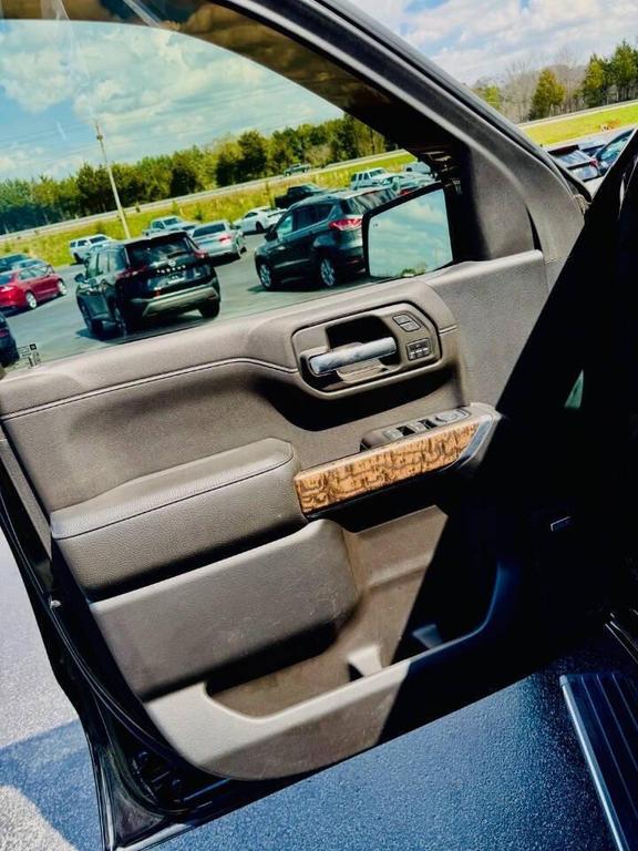 used 2019 GMC Sierra 1500 car, priced at $38,990