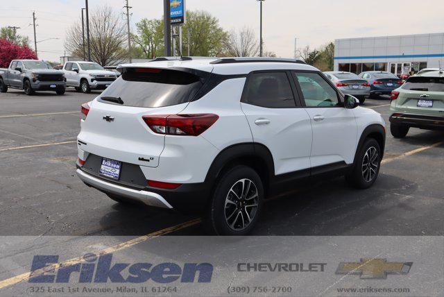 new 2025 Chevrolet TrailBlazer car, priced at $29,480