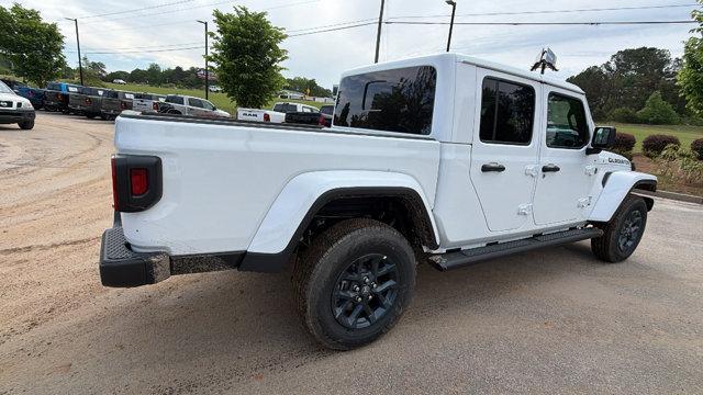 new 2026 Jeep Gladiator car, priced at $53,119