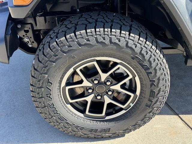 new 2025 Jeep Gladiator car, priced at $47,330