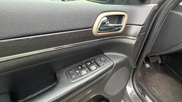 used 2017 Jeep Grand Cherokee car, priced at $6,999