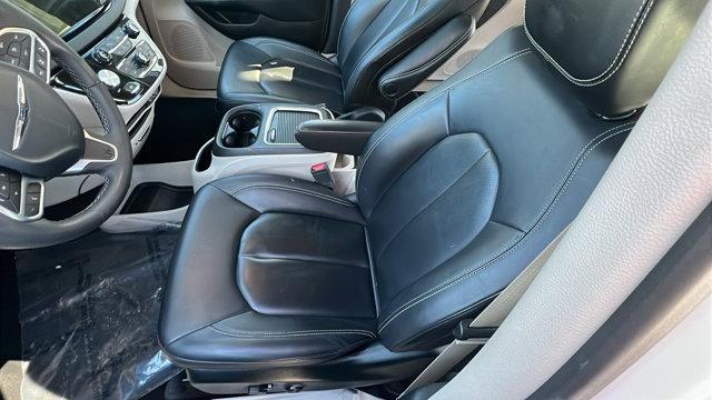 used 2024 Chrysler Pacifica car, priced at $20,998