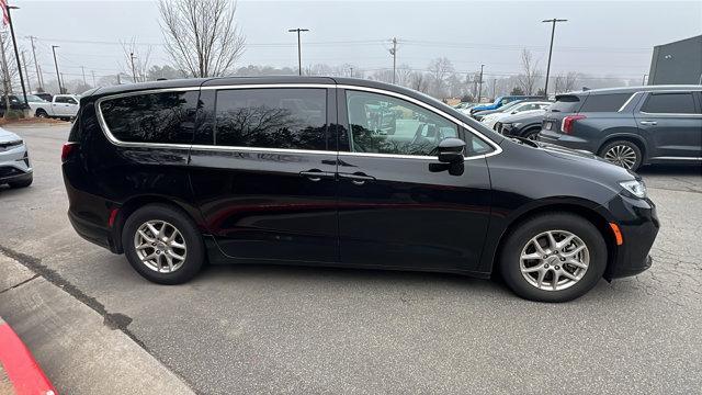 used 2024 Chrysler Pacifica car, priced at $22,200