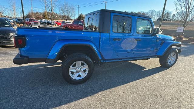used 2022 Jeep Gladiator car, priced at $25,995