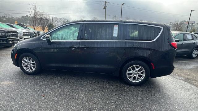 used 2024 Chrysler Pacifica car, priced at $22,100