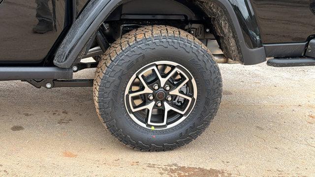 new 2026 Jeep Gladiator car, priced at $55,299