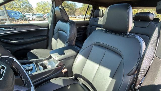 new 2026 Jeep Grand Cherokee L car, priced at $46,895