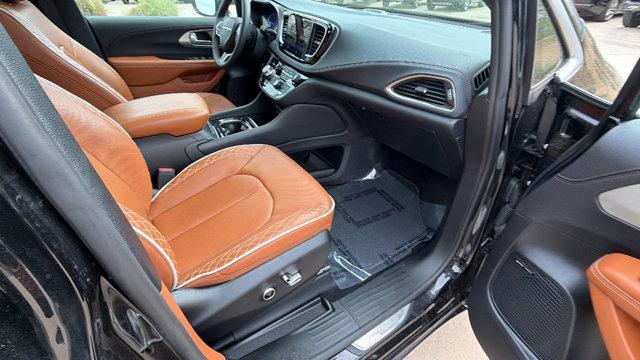 used 2024 Chrysler Pacifica Hybrid car, priced at $34,694