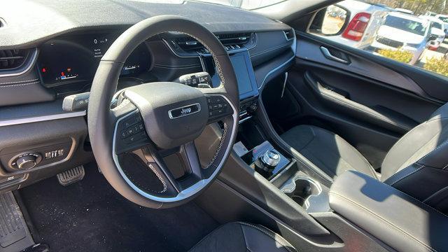 new 2025 Jeep Grand Cherokee L car, priced at $37,425