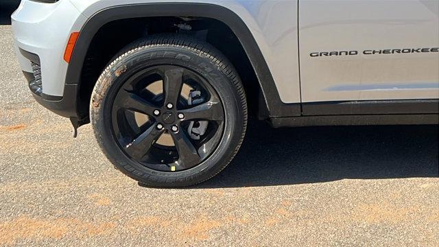 new 2025 Jeep Grand Cherokee L car, priced at $37,425