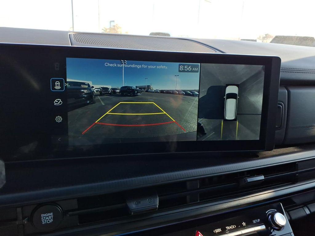 used 2024 Hyundai Santa Fe car, priced at $32,857