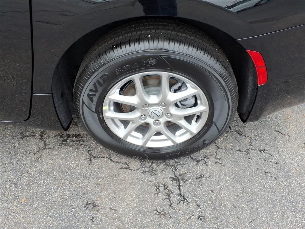 new 2026 Chrysler Pacifica car, priced at $43,629