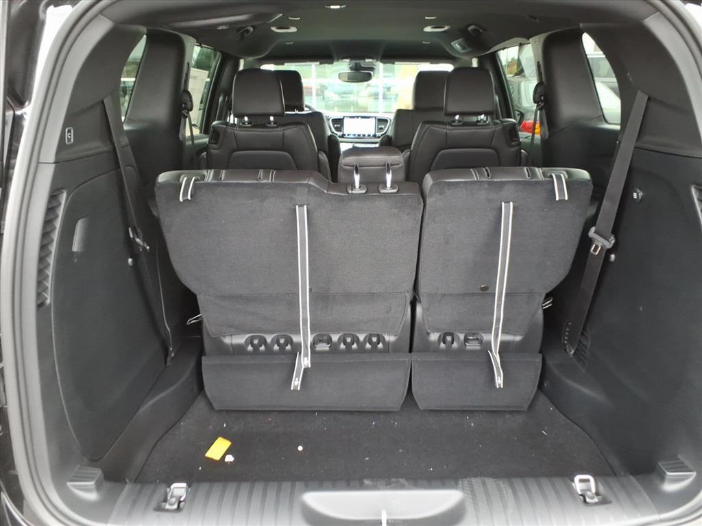 new 2026 Chrysler Pacifica car, priced at $43,629