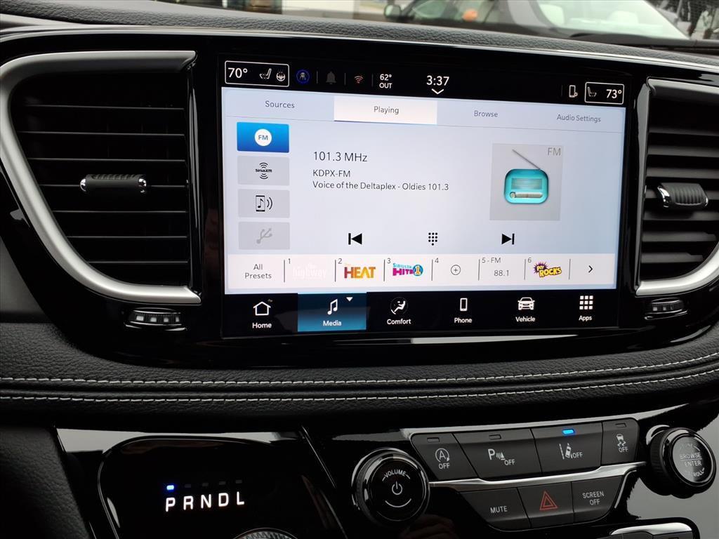 new 2026 Chrysler Pacifica car, priced at $43,629