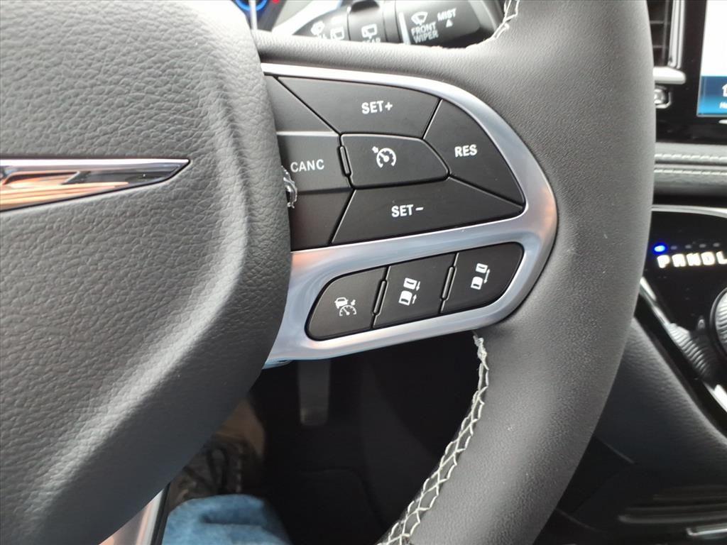 new 2026 Chrysler Pacifica car, priced at $44,031