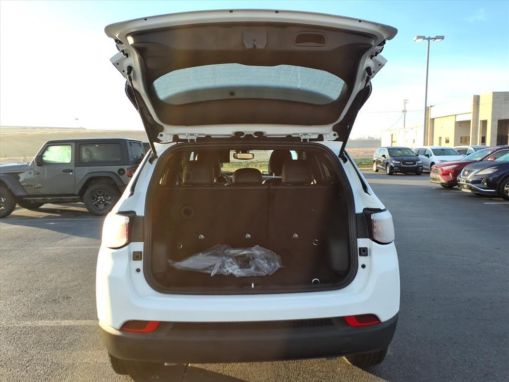 new 2026 Jeep Compass car, priced at $28,983