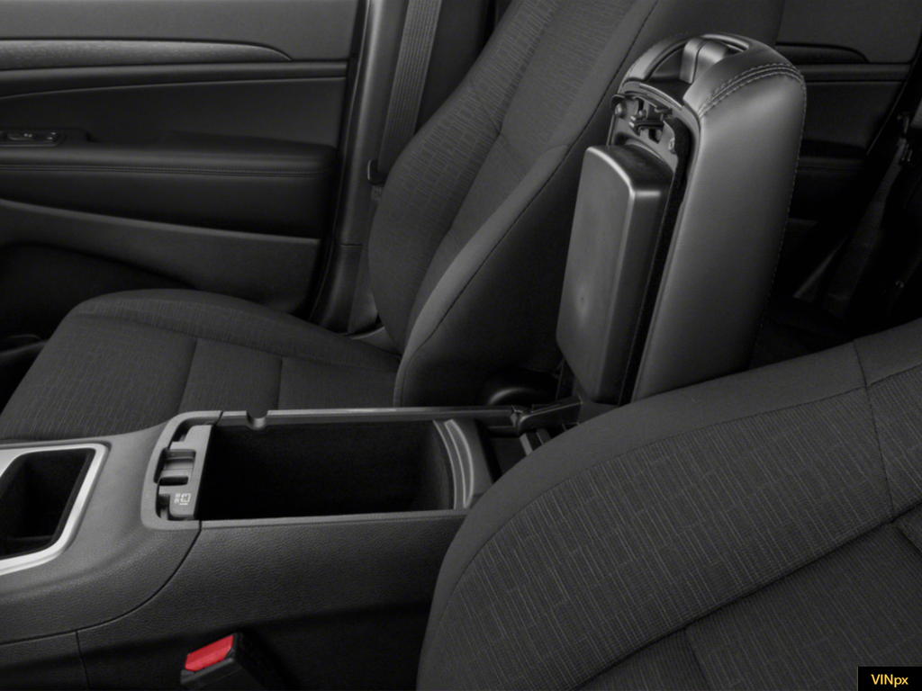 used 2019 Jeep Grand Cherokee car, priced at $15,888