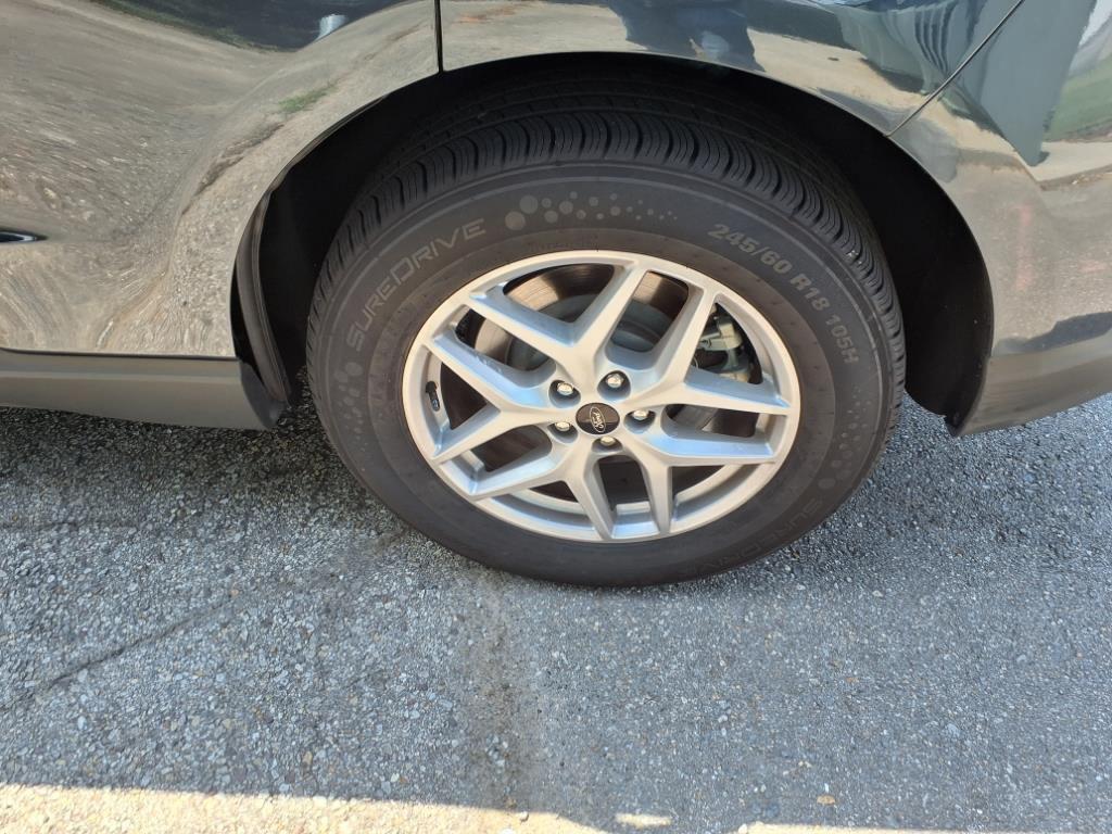 used 2024 Ford Edge car, priced at $22,397