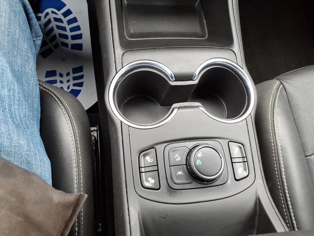 used 2024 GMC Terrain car, priced at $21,578