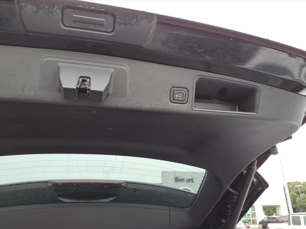 used 2024 GMC Terrain car, priced at $21,578