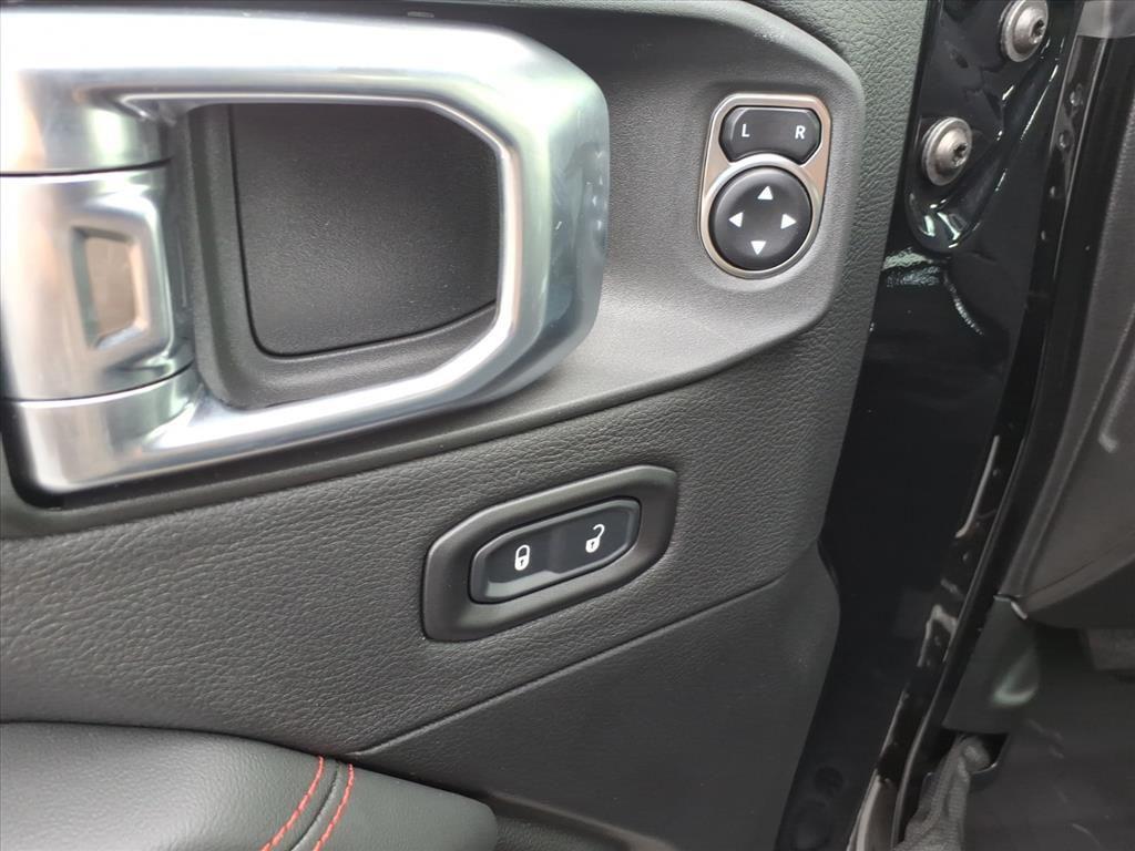 new 2026 Jeep Wrangler car, priced at $61,983