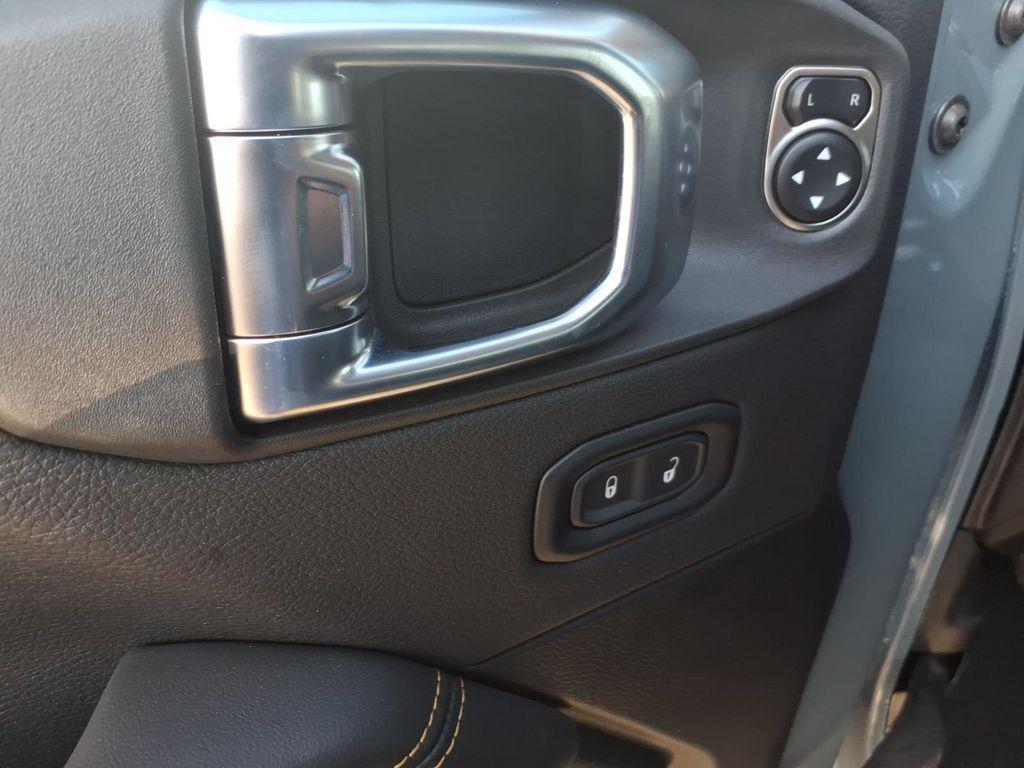 new 2026 Jeep Gladiator car, priced at $48,987