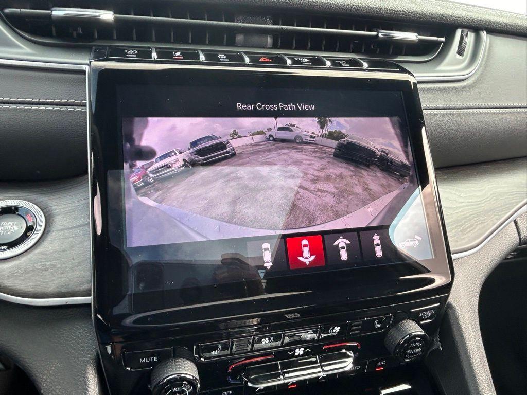 new 2024 Jeep Grand Cherokee L car, priced at $49,566