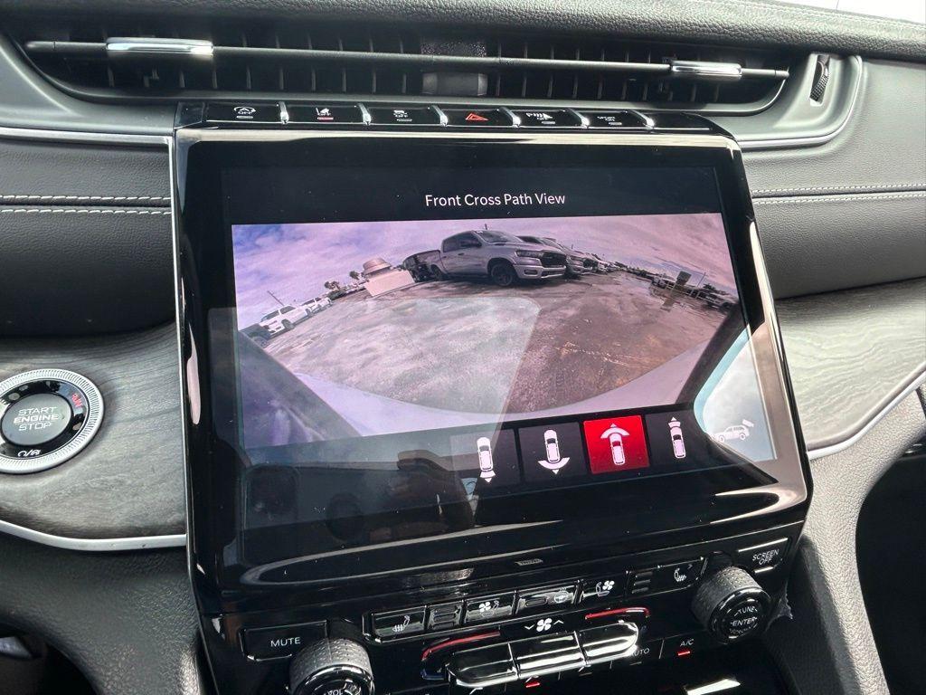 new 2024 Jeep Grand Cherokee L car, priced at $49,566