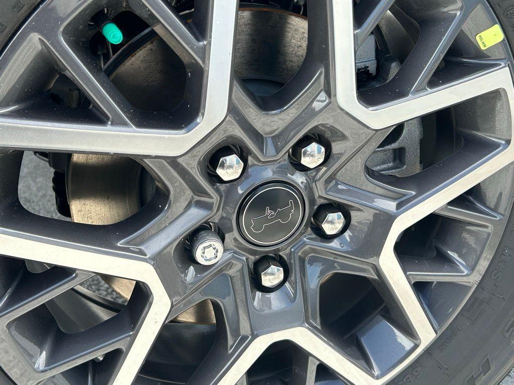 new 2025 Jeep Wrangler car, priced at $40,811