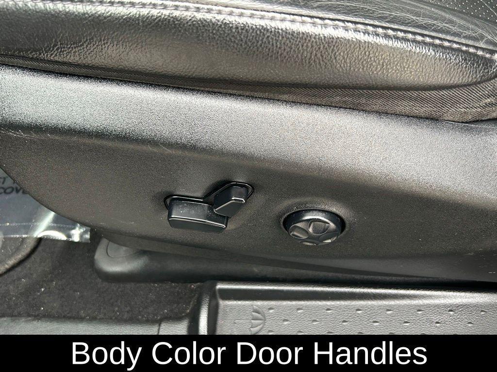 used 2020 Chrysler Pacifica car, priced at $15,246