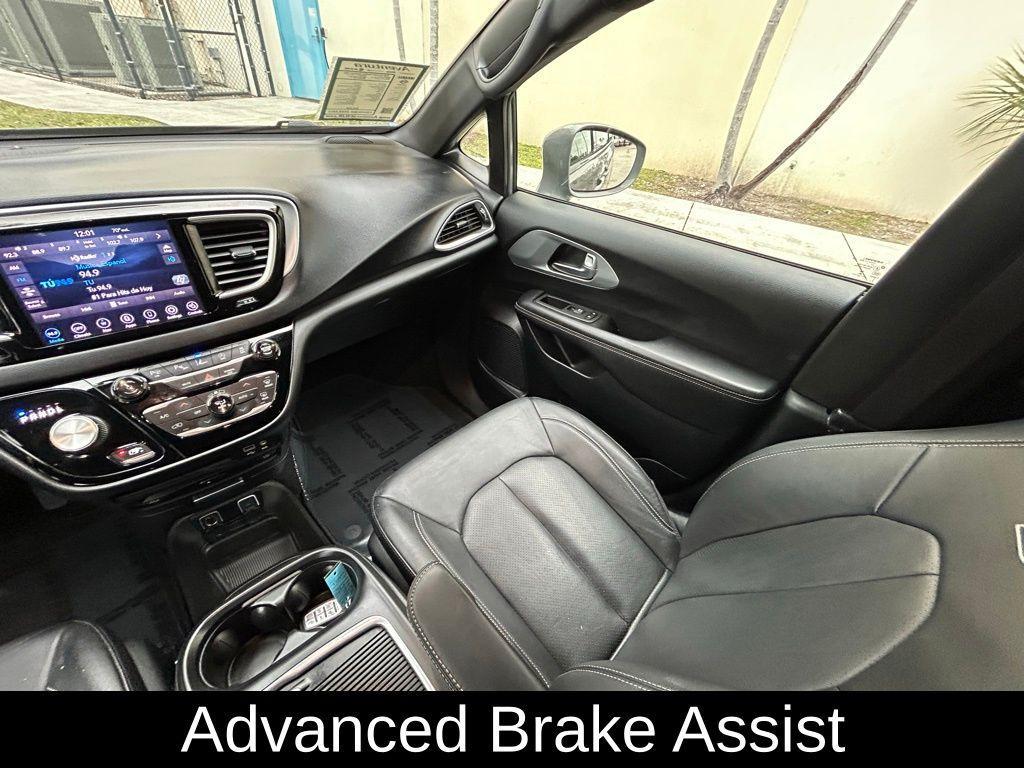 used 2020 Chrysler Pacifica car, priced at $15,246