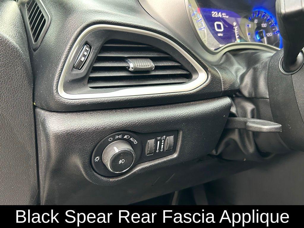 used 2020 Chrysler Pacifica car, priced at $15,246