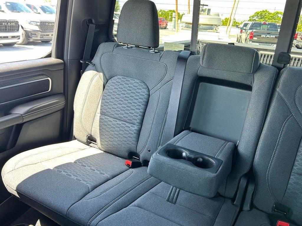 new 2025 Ram 1500 car, priced at $47,560