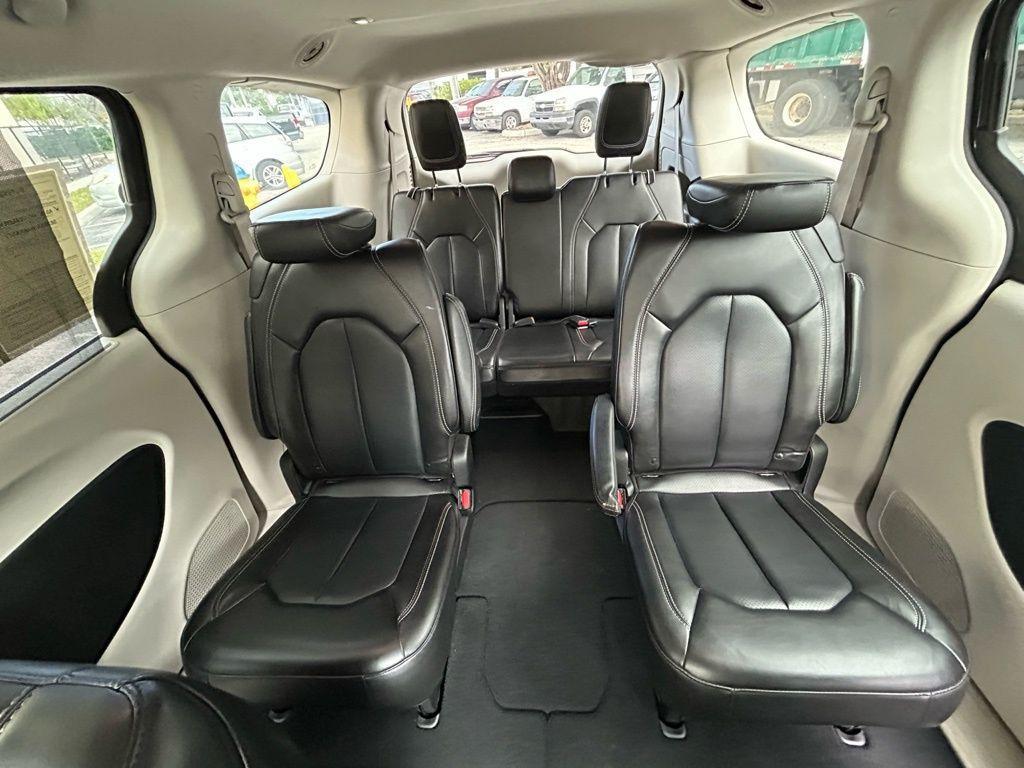 used 2023 Chrysler Pacifica car, priced at $18,881
