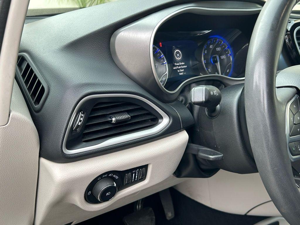 used 2023 Chrysler Pacifica car, priced at $18,881