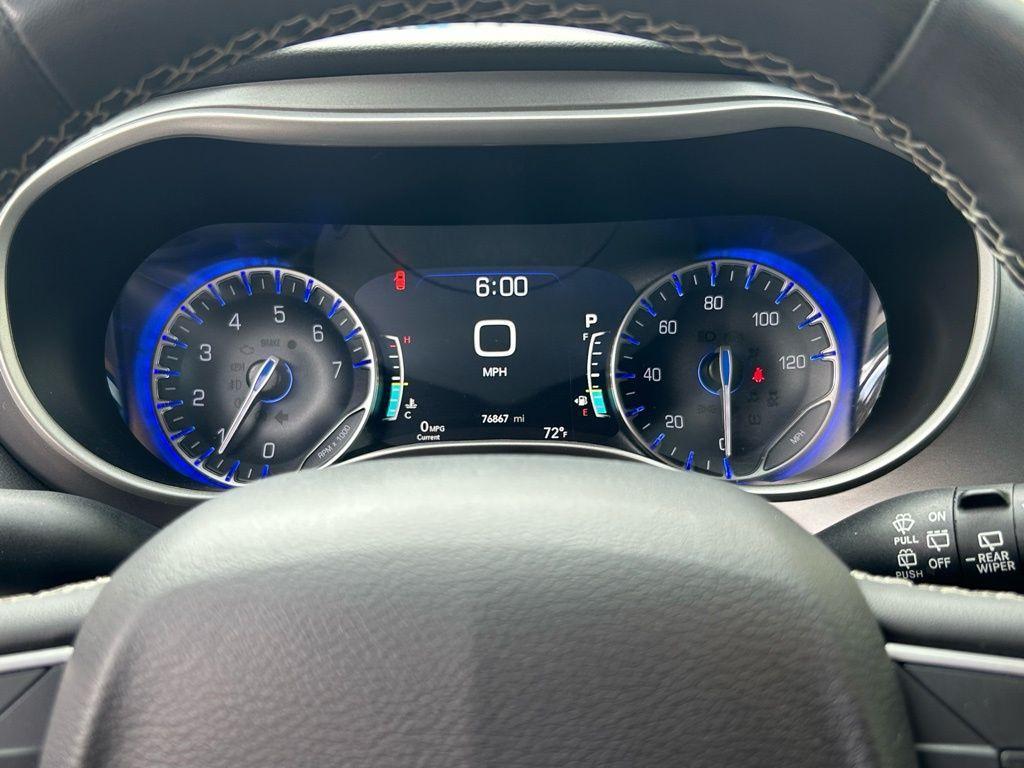 used 2023 Chrysler Pacifica car, priced at $18,881