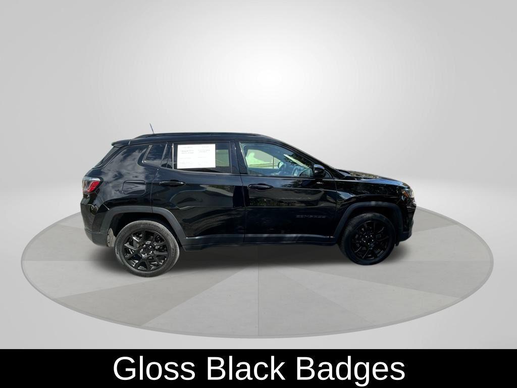 used 2022 Jeep Compass car, priced at $20,000