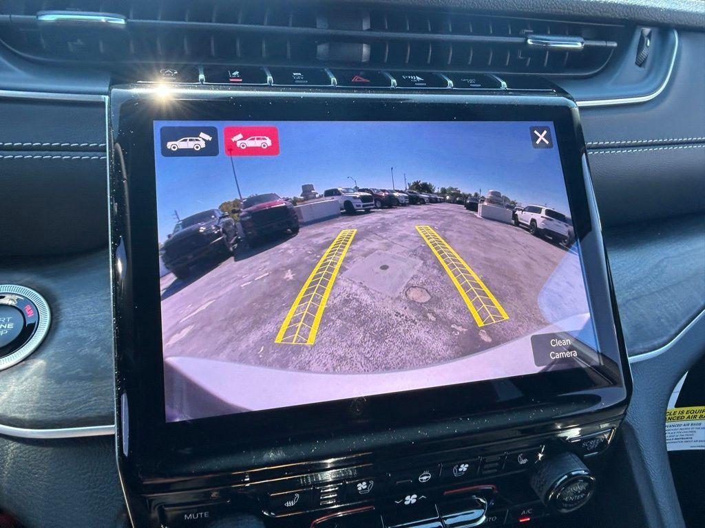 new 2025 Jeep Grand Cherokee car, priced at $44,331